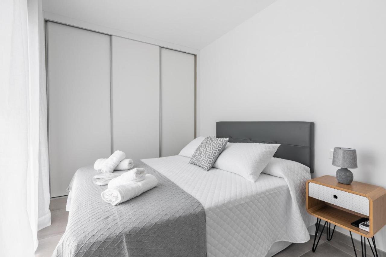 Atico En Casco Antiguo Apartment มาร์เบยา ภายนอก รูปภาพ